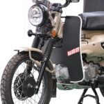 旭風防 AFレッグ風防 CT125 ハンターカブ(JA55) AES樹脂製カーボン柄 ブラック/モール色ホワイト CT-02-W レッグシールド